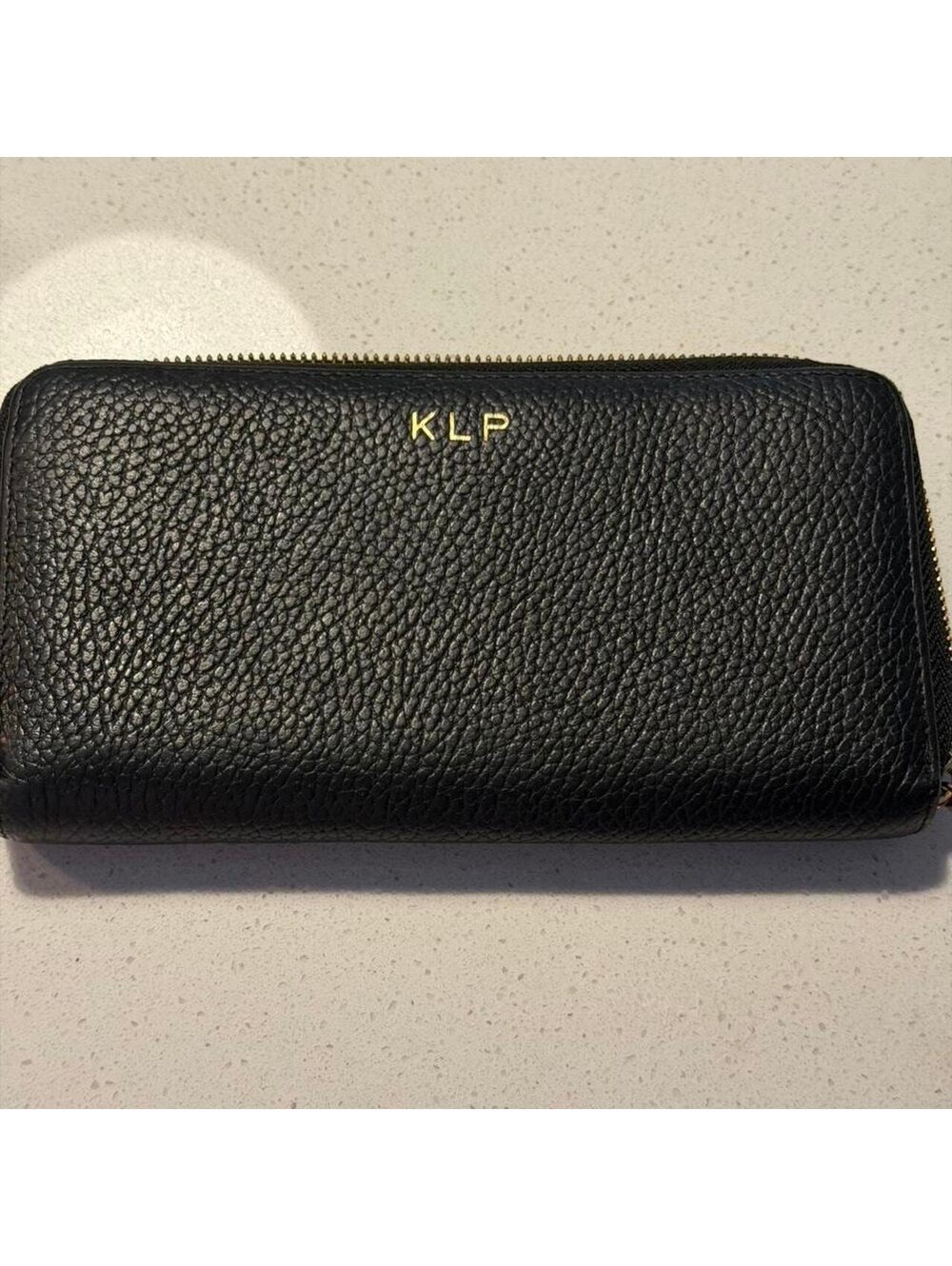Cuyana Black Leather Zip Wallet with Red Interior